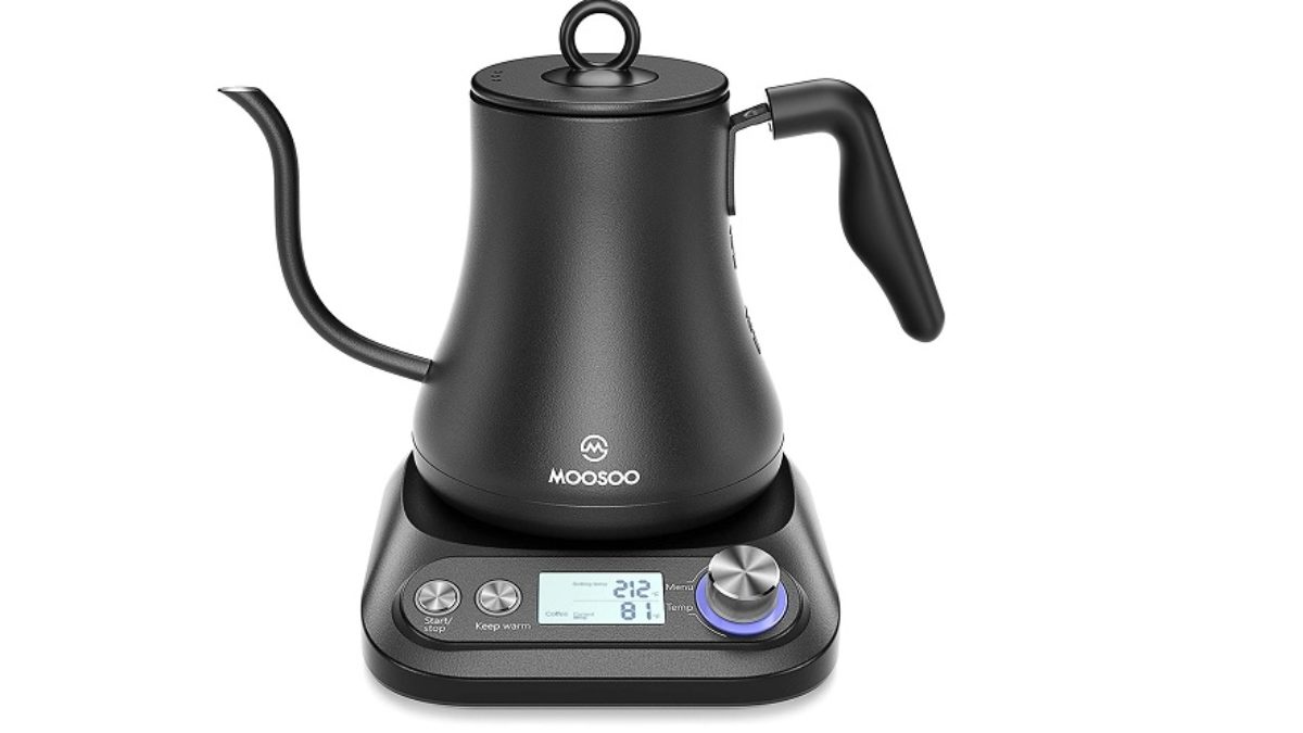 https://hotwater.rizacademy.com/wp-content/uploads/2020/10/MOOSOO-electric-gooseneck-kettle-review-1200x675.jpg